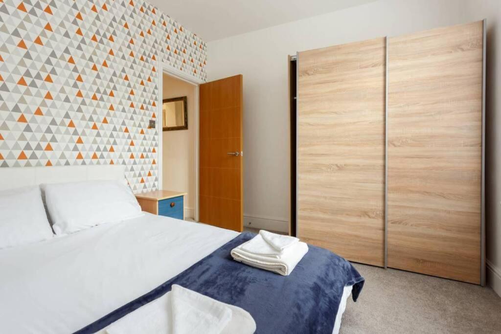 Stylish 2 Bed 2 Bath *Close To Beach And Centre With Parking* Bournemouth Exterior photo